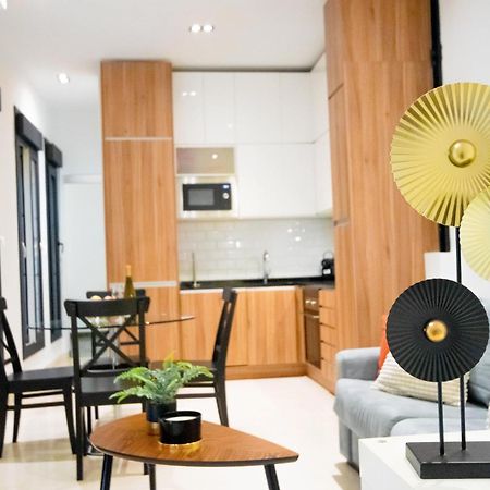 For You Rentals Apartamento Temporal Con Encanto En Malasana Min24 Madrid Exterior foto